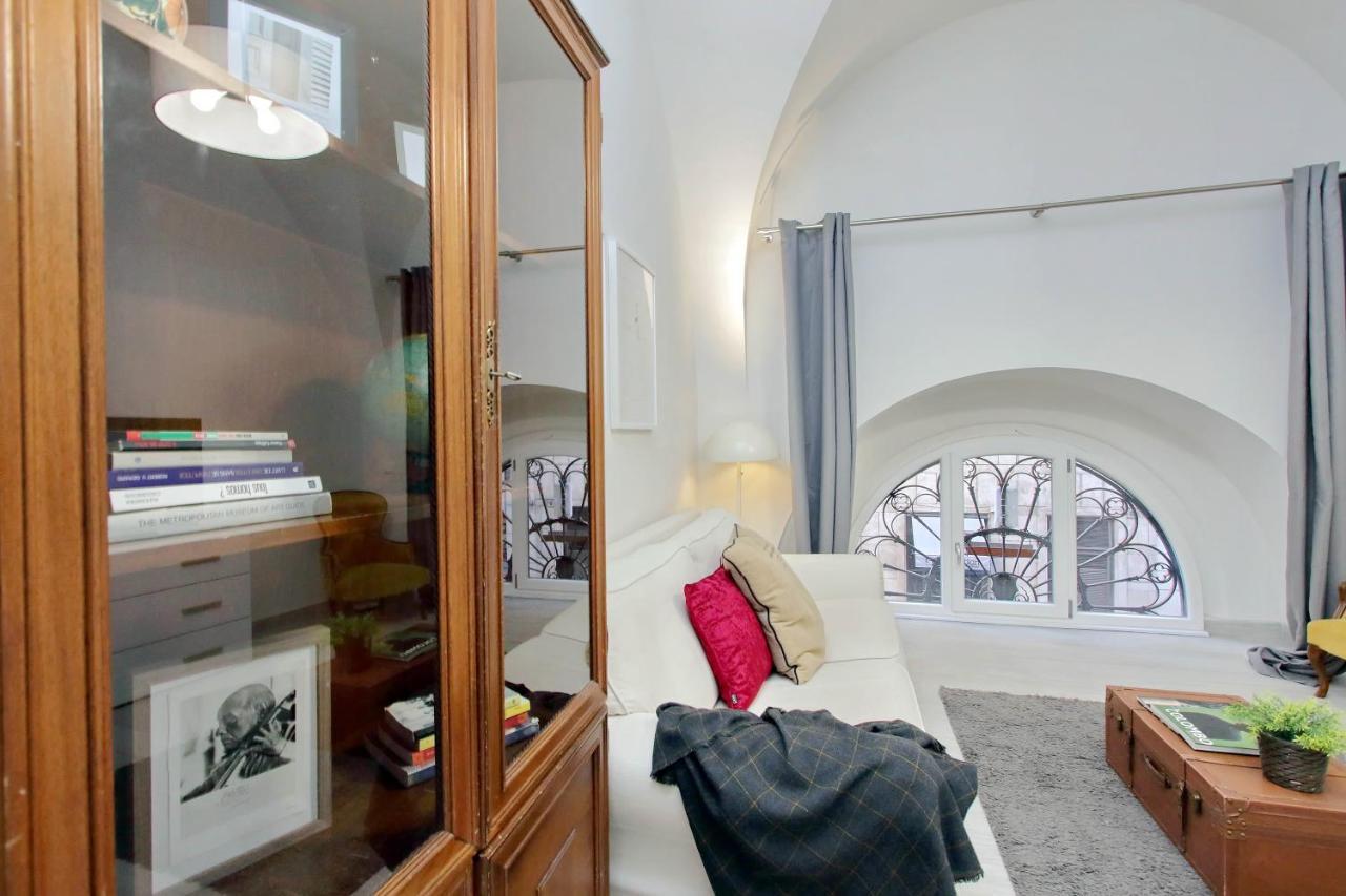 Ponte Cavour Apartment Рим Екстер'єр фото