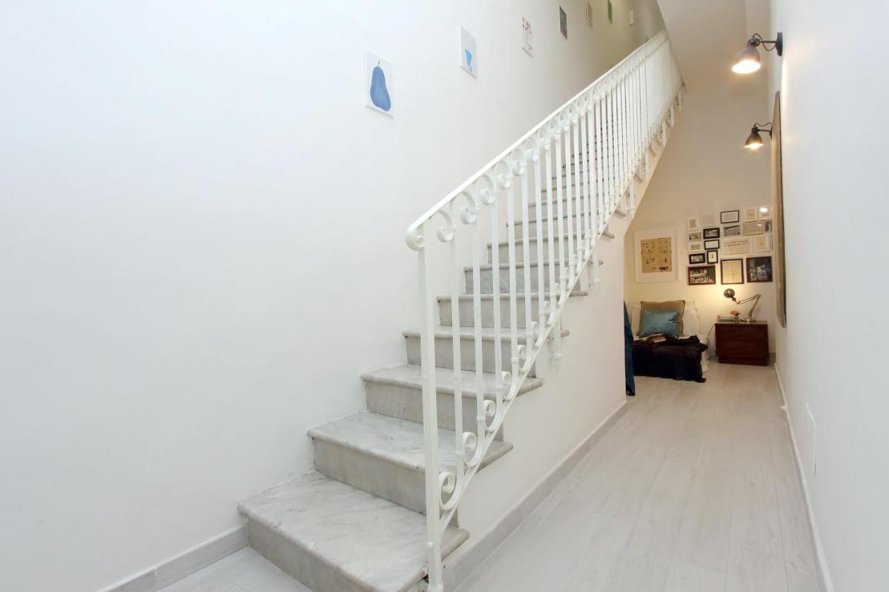 Ponte Cavour Apartment Рим Екстер'єр фото